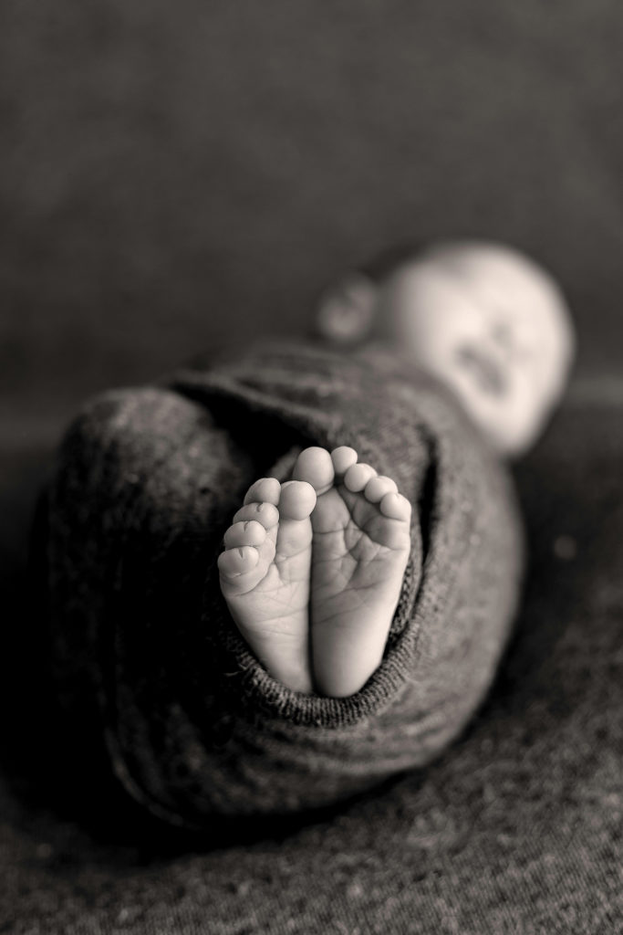 newborn baby feet boise id